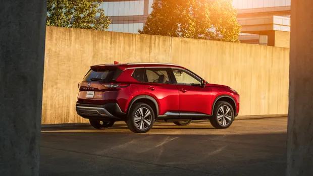 Nissan Rogue 2021 rear