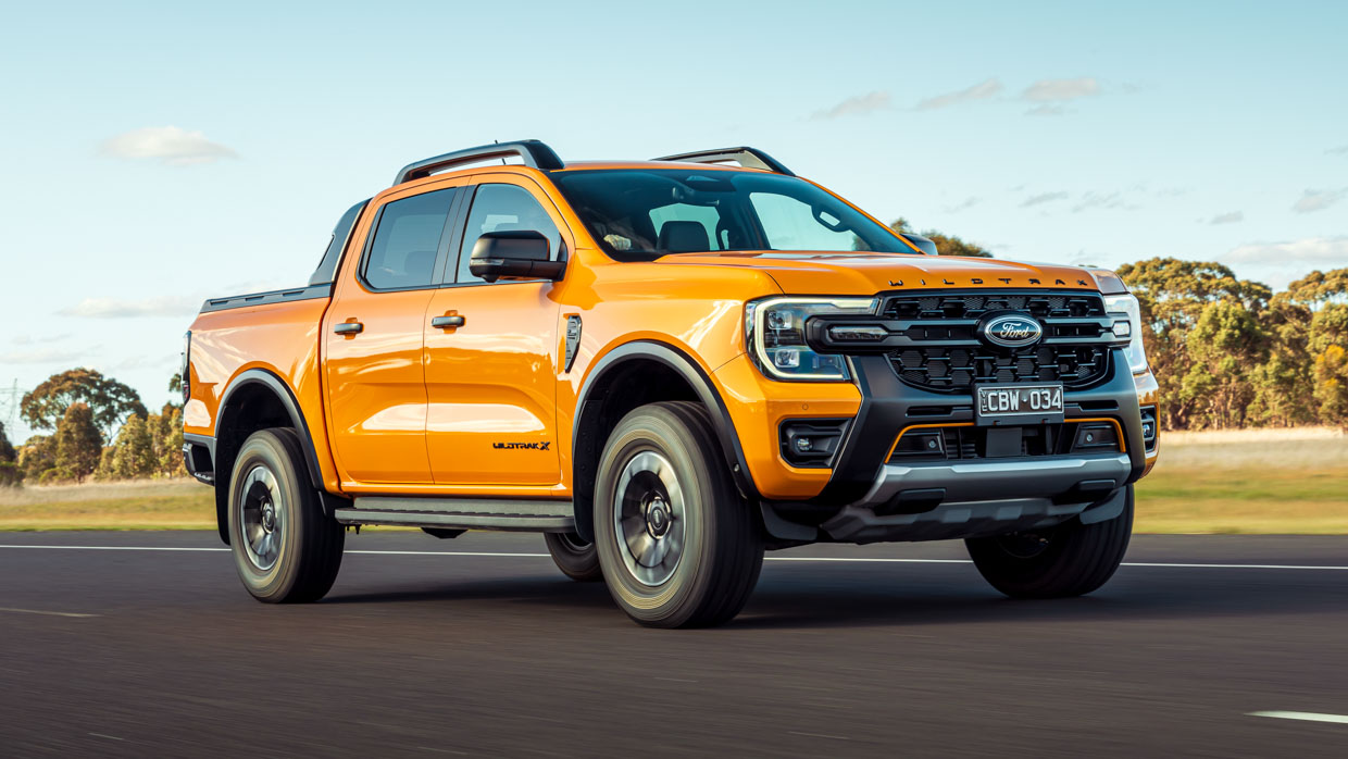 Ford Ranger Wildtrak X 2023 front 3/4 track 3