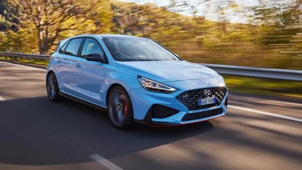 Hyundai i30 N 2021 Premium w/sunroof front 3/4 driving