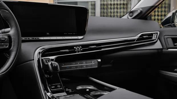 Toyota Mirai 2021 interior