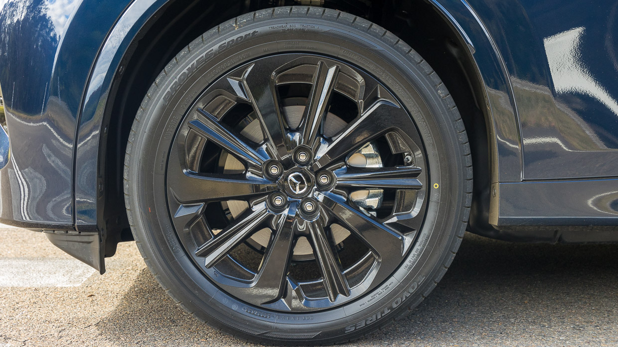 Mazda CX-60 D50e Azami 2023 wheel