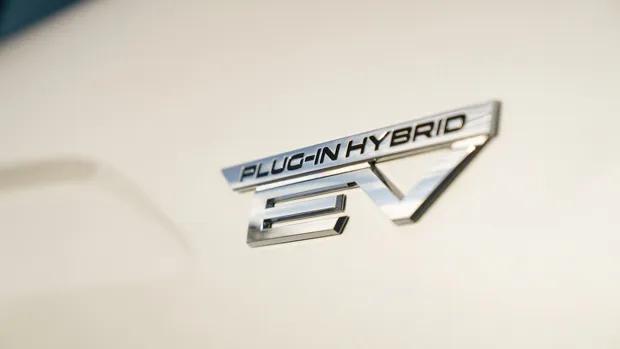 Mitsubishi Eclipse Cross PHEV 2021_