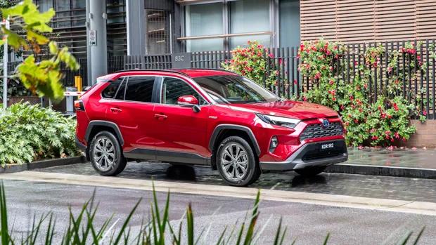 Toyota RAV4 2022: lengthy production delays continue for popular hybrid midsize SUV