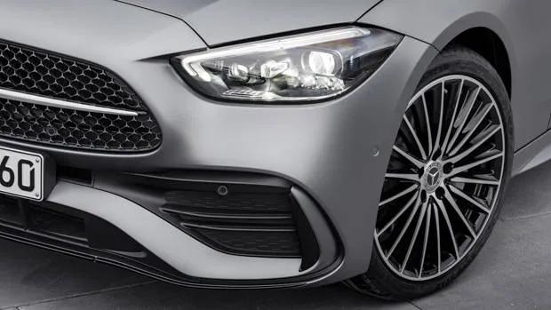 Mercedes-Benz C-Class 2021 close up