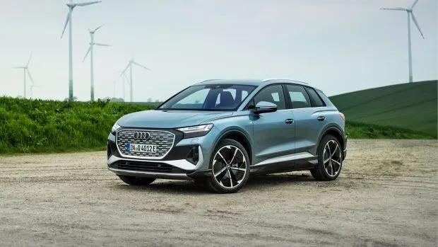 Audi Q4 E-Tron 2023 front 3/4