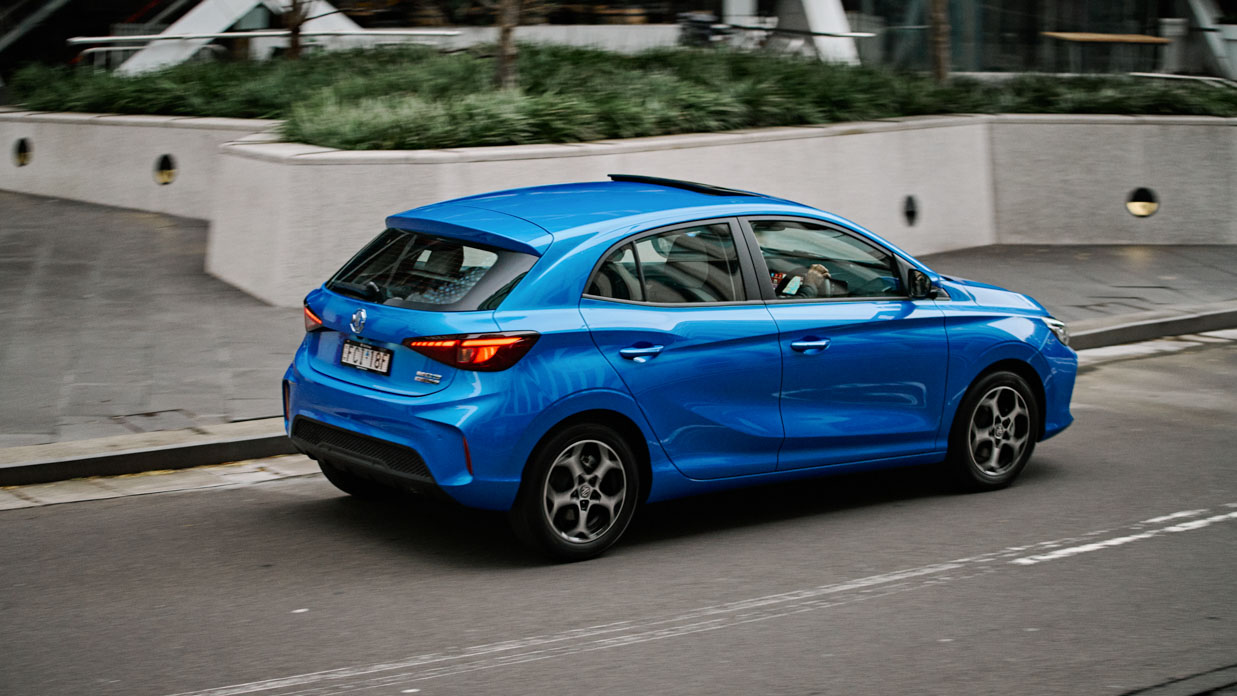 MG3 2024 driving 6
