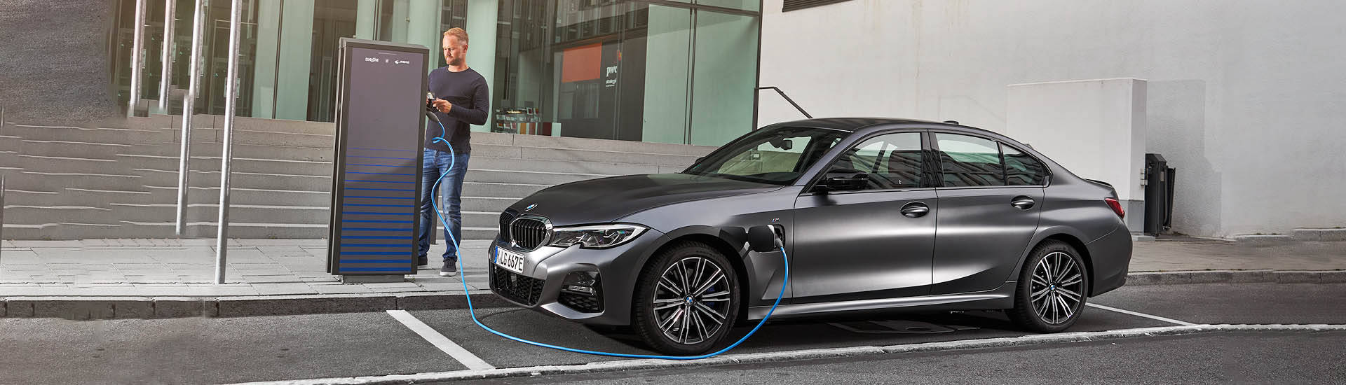 BMW 320e 2021: affordable plug-in hybrid 3 Series not coming to Australia
