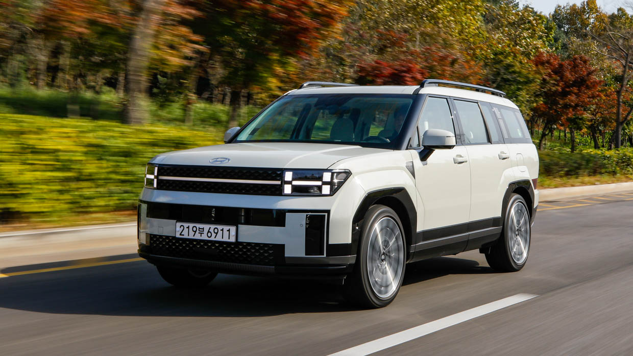 Car news today: Hyundai Santa Fe pricing and spec revealed, hybrid sidelined for facelifted Kia Carnival, and more – 08 May 2024