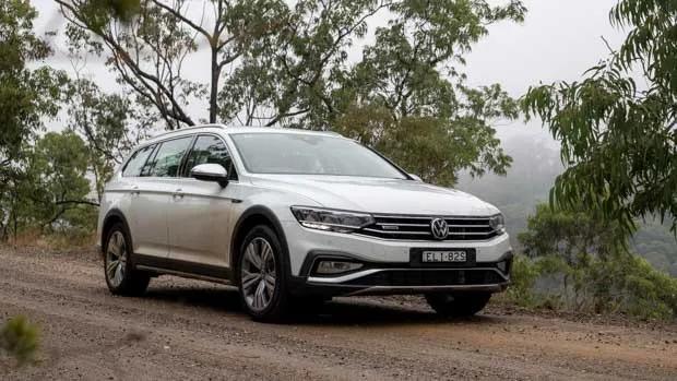 Volkswagen Passat Alltrack 2021-17