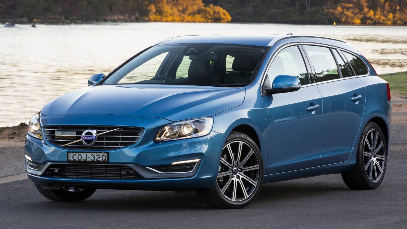 2016 Volvo V60: diesel cheaper, Polestar cut
