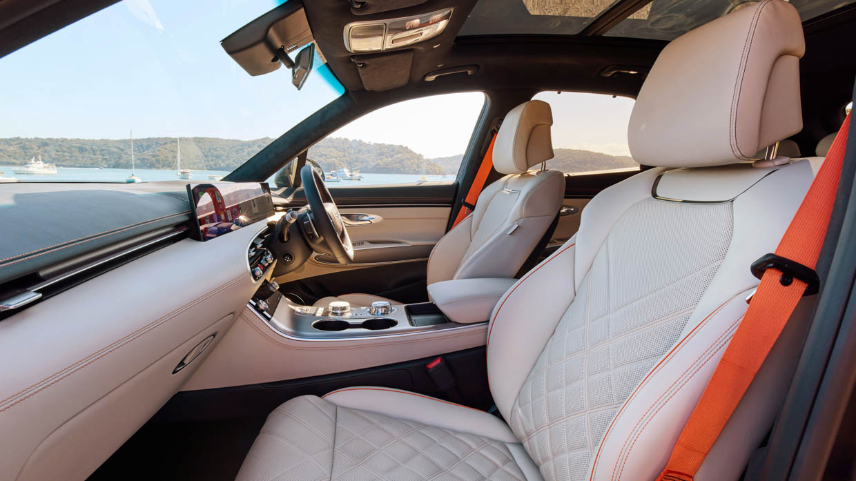 2025 Genesis GV70 Signature Sport side angle interior