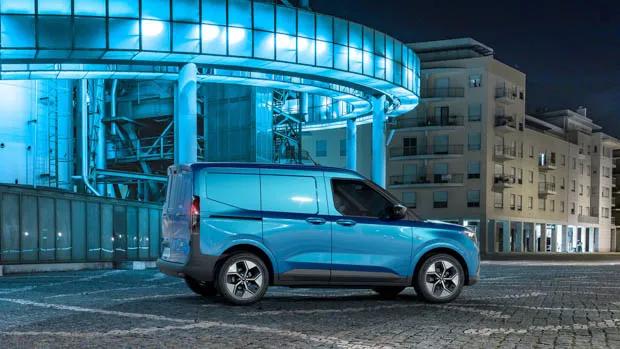 Ford E-Transit Courier 2023: small van rivals Volkswagen Caddy with 100kW electric motor or ICE option