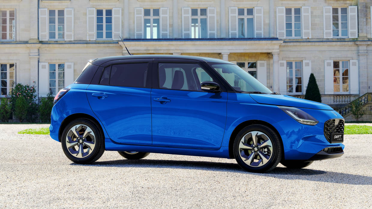 2024 Suzuki Swift blue side angle static shot