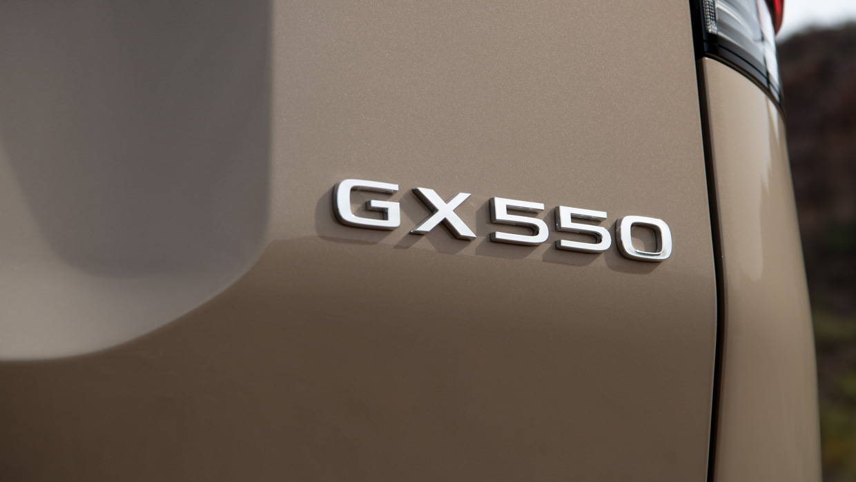 Lexus GX550 Overtrail (US) 2024 badge