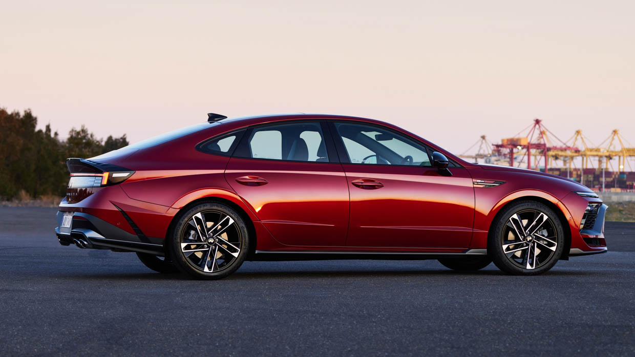 2024 Hyundai Sonata N-Line side angle static shot