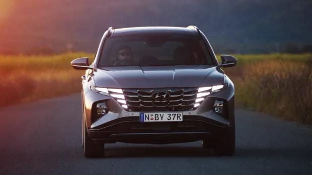 Hyundai Tucson 2021 brown front end