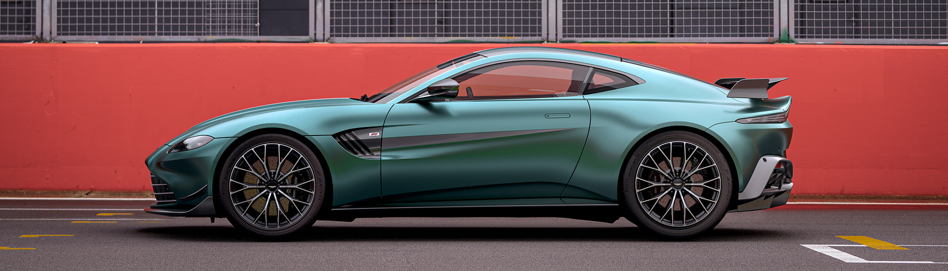 Aston Martin Vantage 2021: F1 Edition is the safety car you can buy