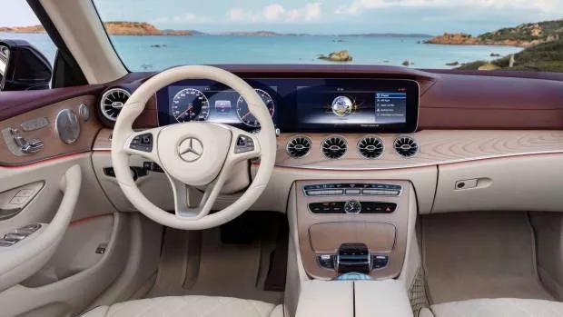 2018 Mercedes-Benz E-Class cabriolet dashboard