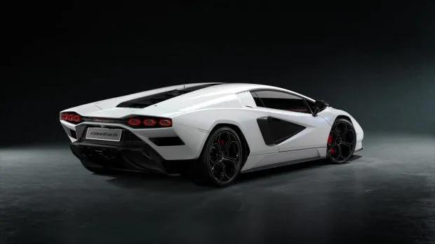 Lamborghini Countach LP 800-4_