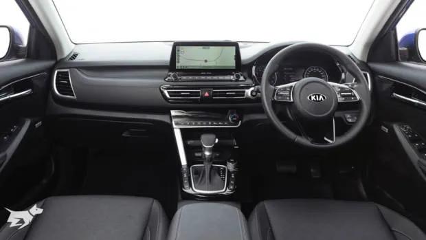 The interior of the 2020 Kia Seltos GT-Line