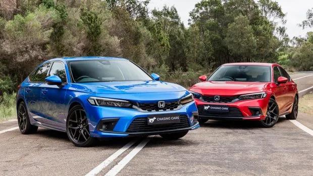 Honda Civic e-HEV and base 2024