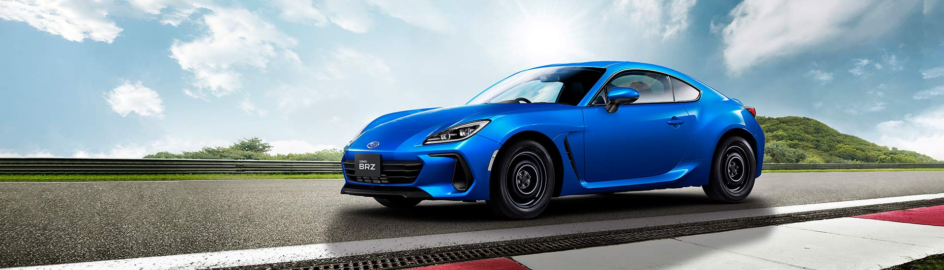 Subaru BRZ 2022: stripped-out, roll cage-equipped coupe ready to go racing for Japanese customers