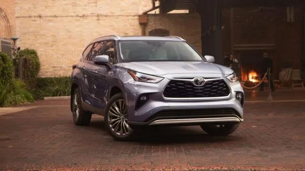 Toyota Kulger 2021 front
