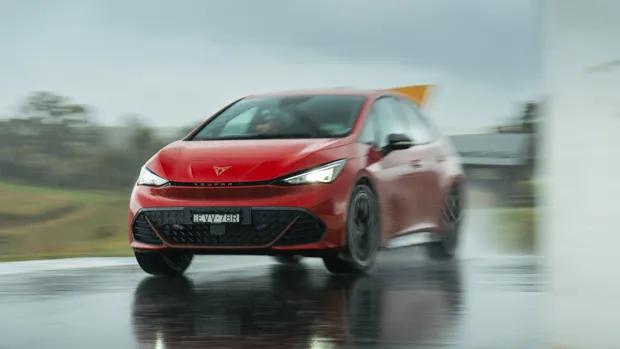 Cupra Born 2023: servicing won’t be free but still “competitive” when EV arrives